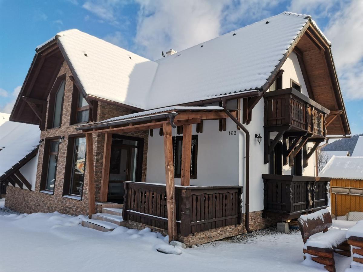 Apartmanovy Dom Vila Maros Pavčina Lehota Екстериор снимка