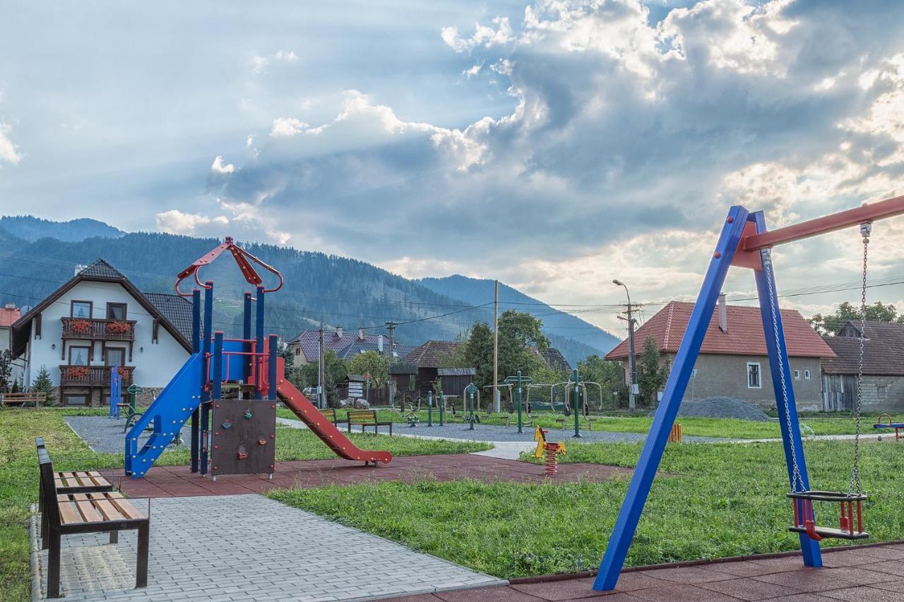 Apartmanovy Dom Vila Maros Pavčina Lehota Екстериор снимка